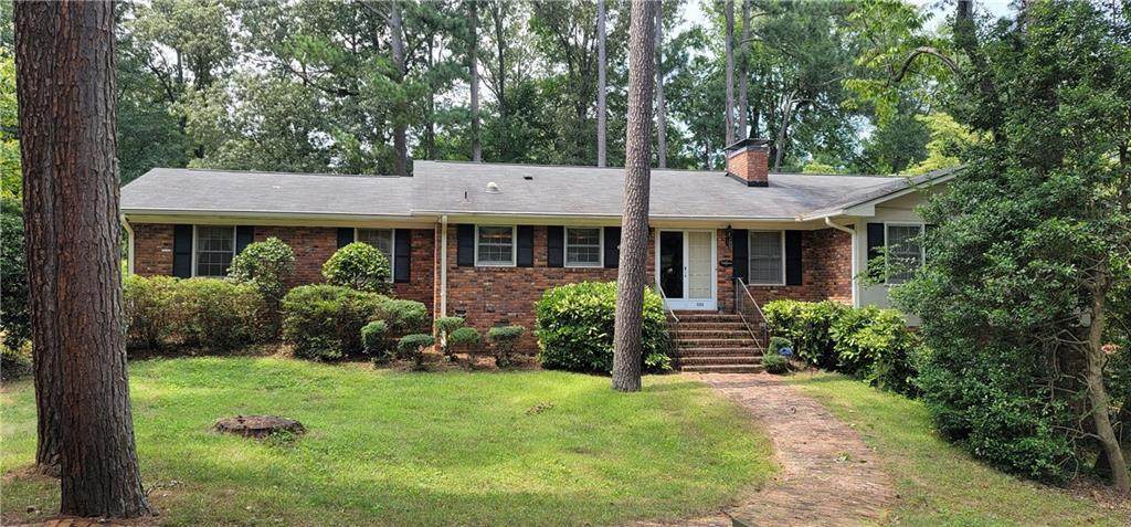 111 Brookwood Drive - Photo 1