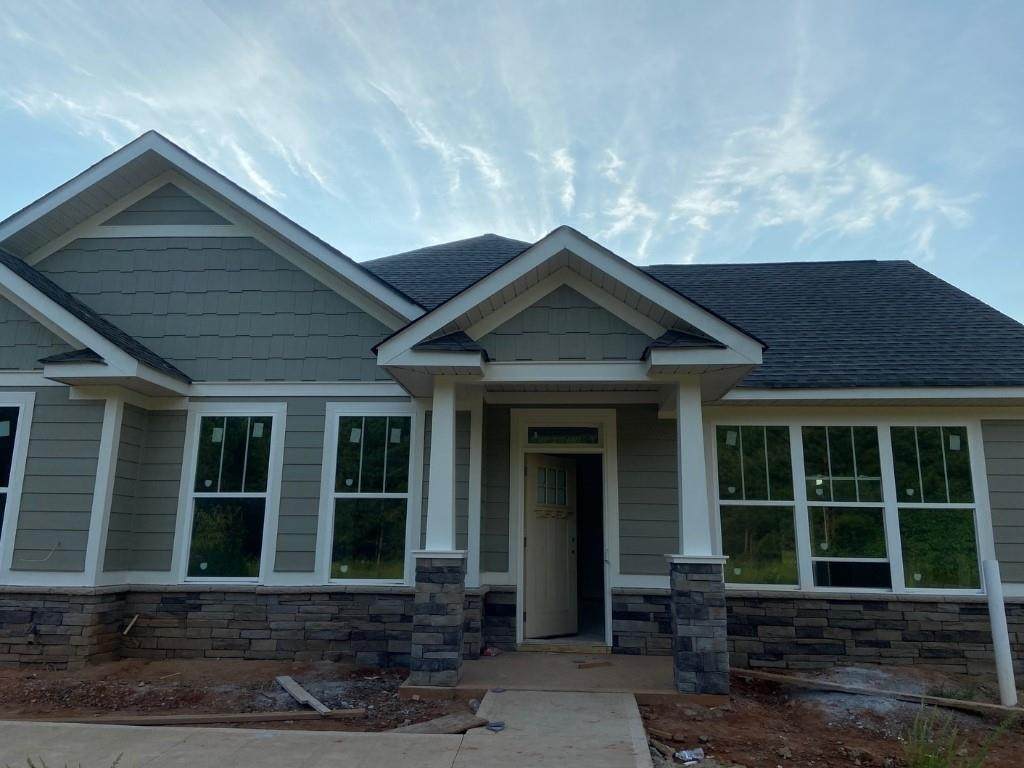 160 Preston Ridge - Photo 1