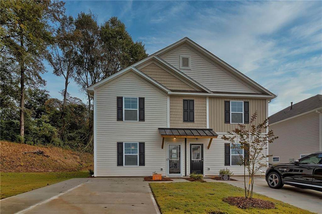 305 Noble Lane - Photo 1