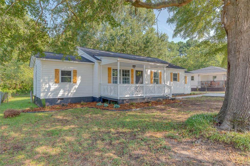 112 Sunset Drive - Photo 1