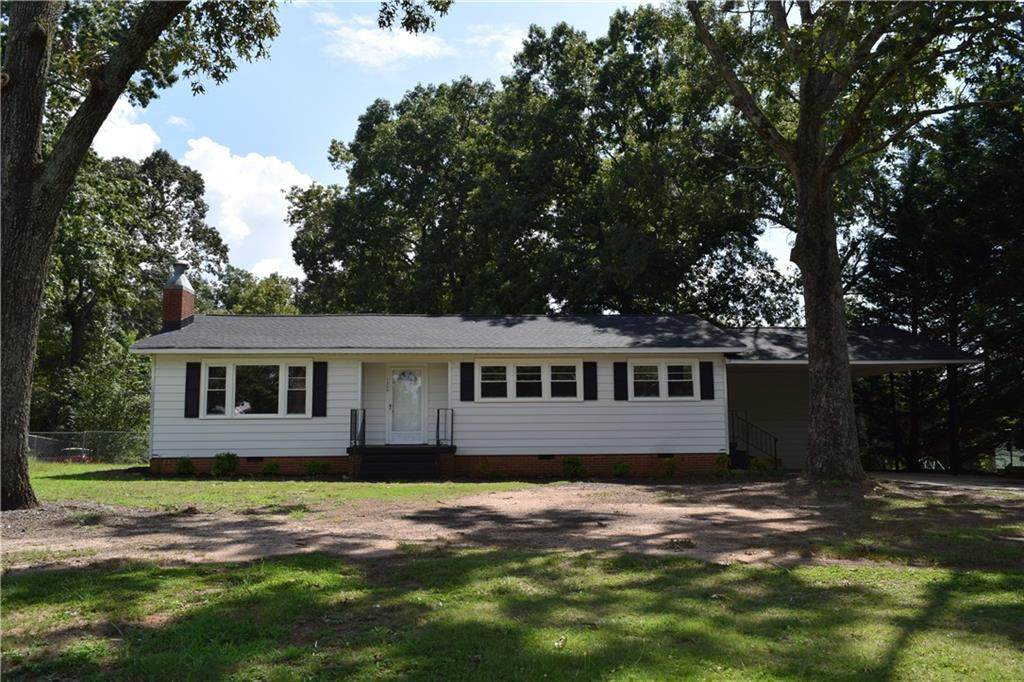 1305 Oak Hill Drive - Photo 1