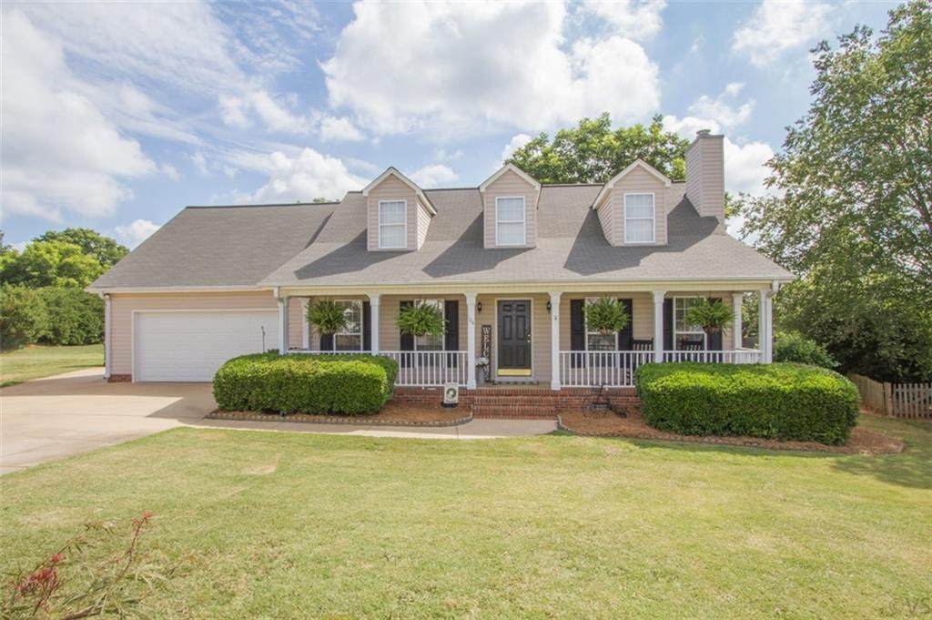 104 Laurens Court - Photo 1