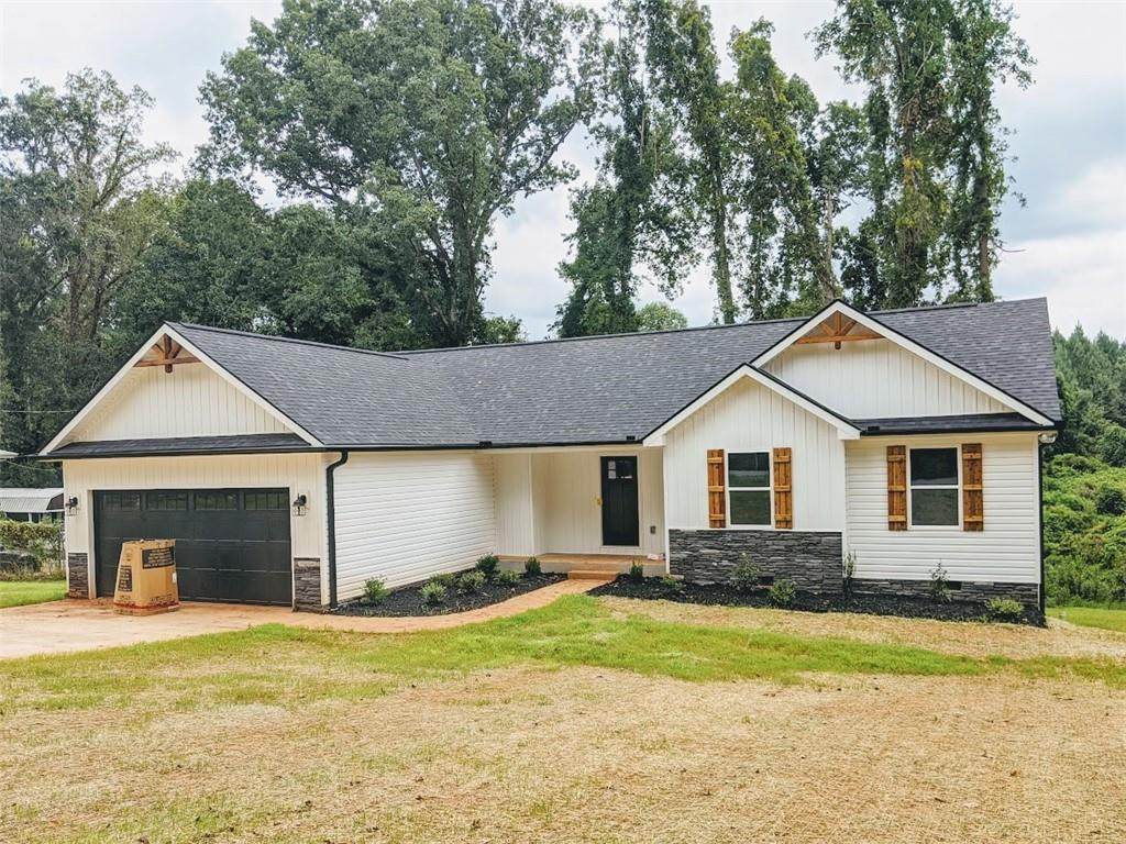 429 Nelson Drive - Photo 1