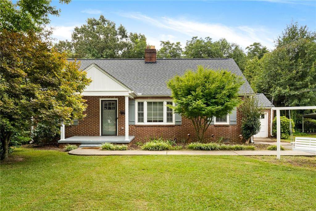 303 Fredericks Street - Photo 1