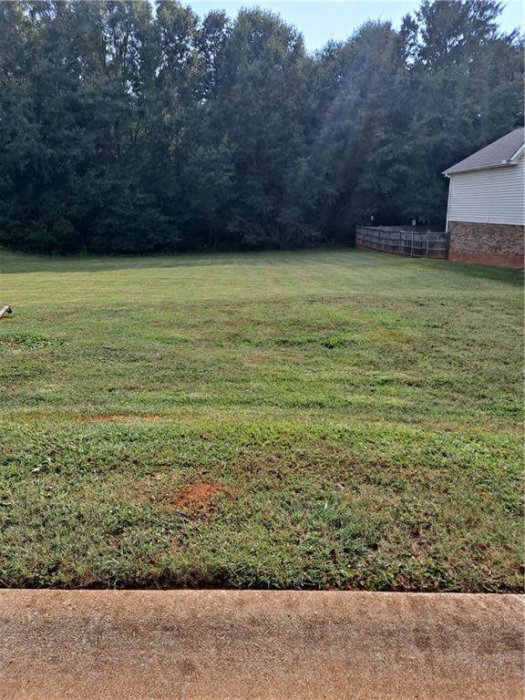 104 Colonial Court - Photo 1