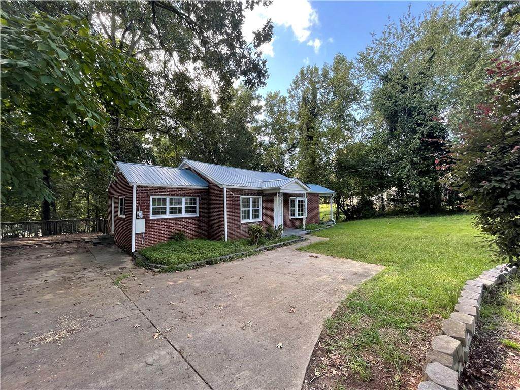 218 Friendship Road - Photo 1