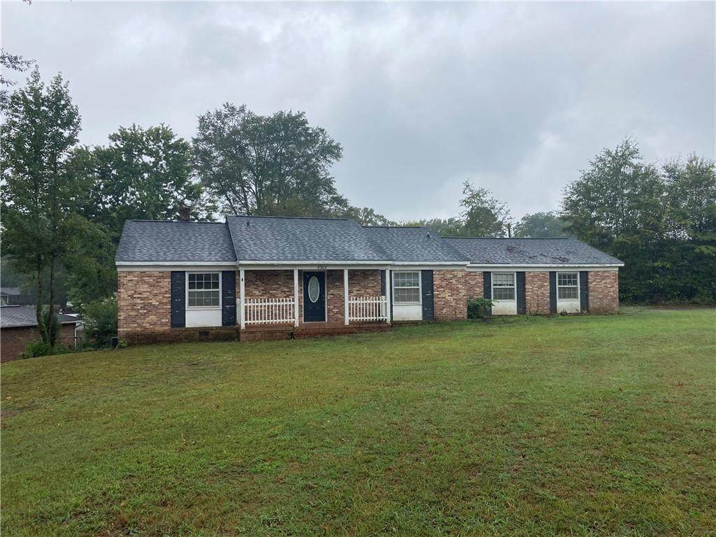 2303 Lindale Road - Photo 1