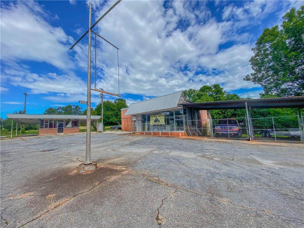 222 Highlands Highway - Photo 1