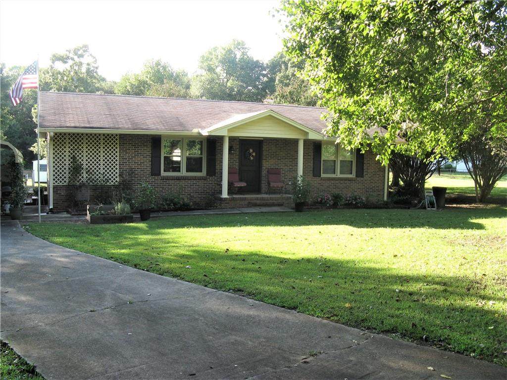 418 Wesley Court - Photo 1