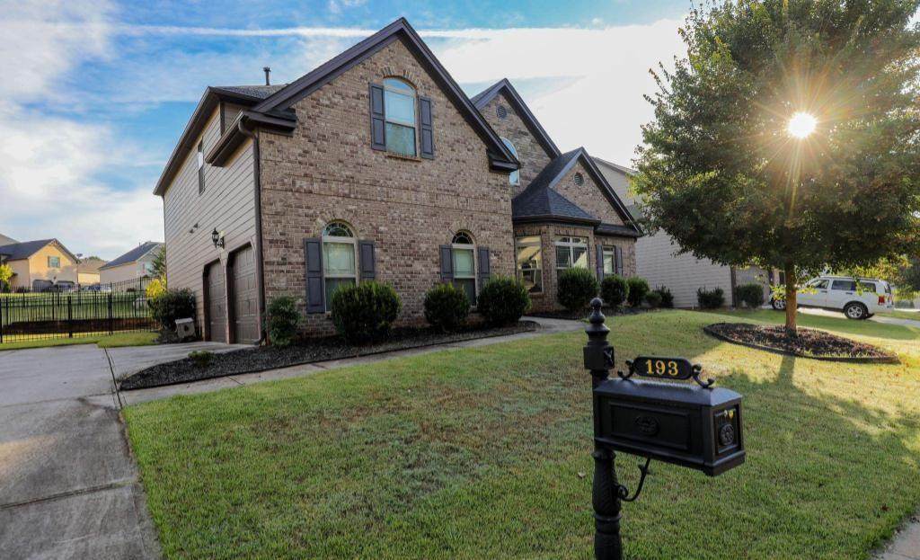 193 Buckland Drive - Photo 1