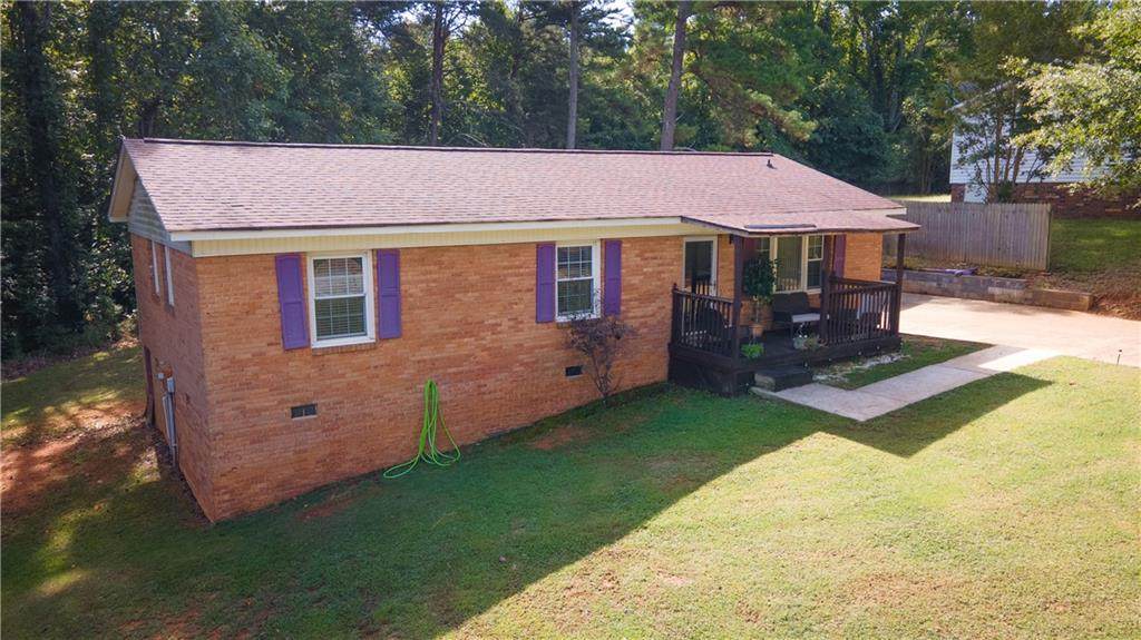518 Mccluney Drive - Photo 1