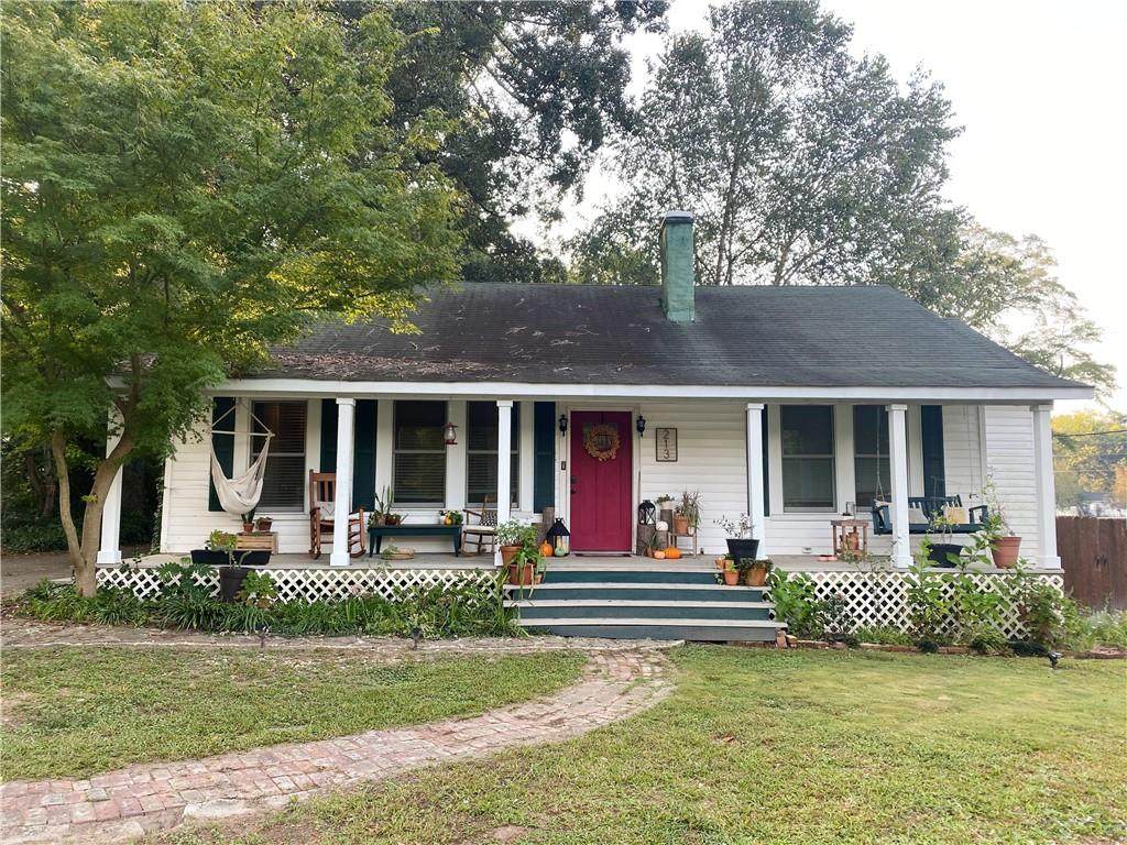 213 Forest Avenue - Photo 1