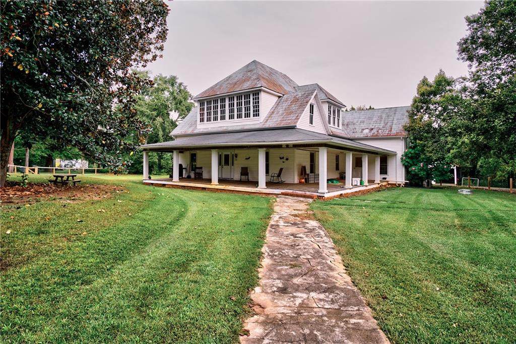 216 Mountain View Street - Photo 1