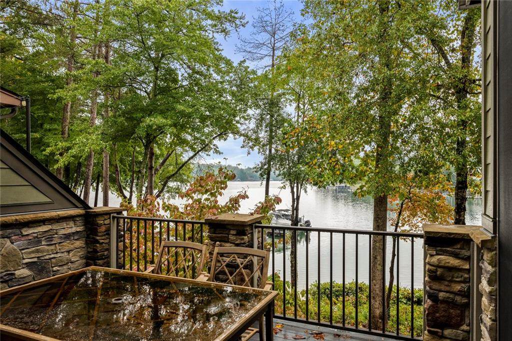 536 Sunset Point Drive - Photo 1
