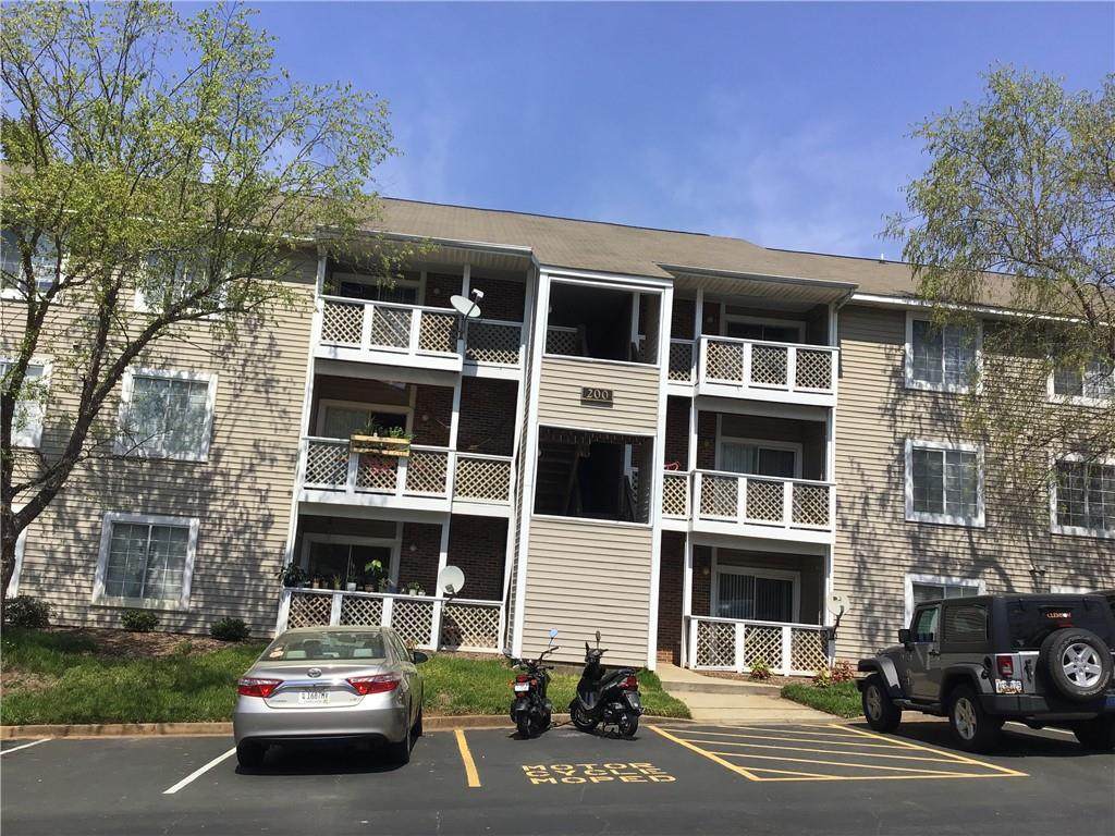 220 Elm Street - Photo 1