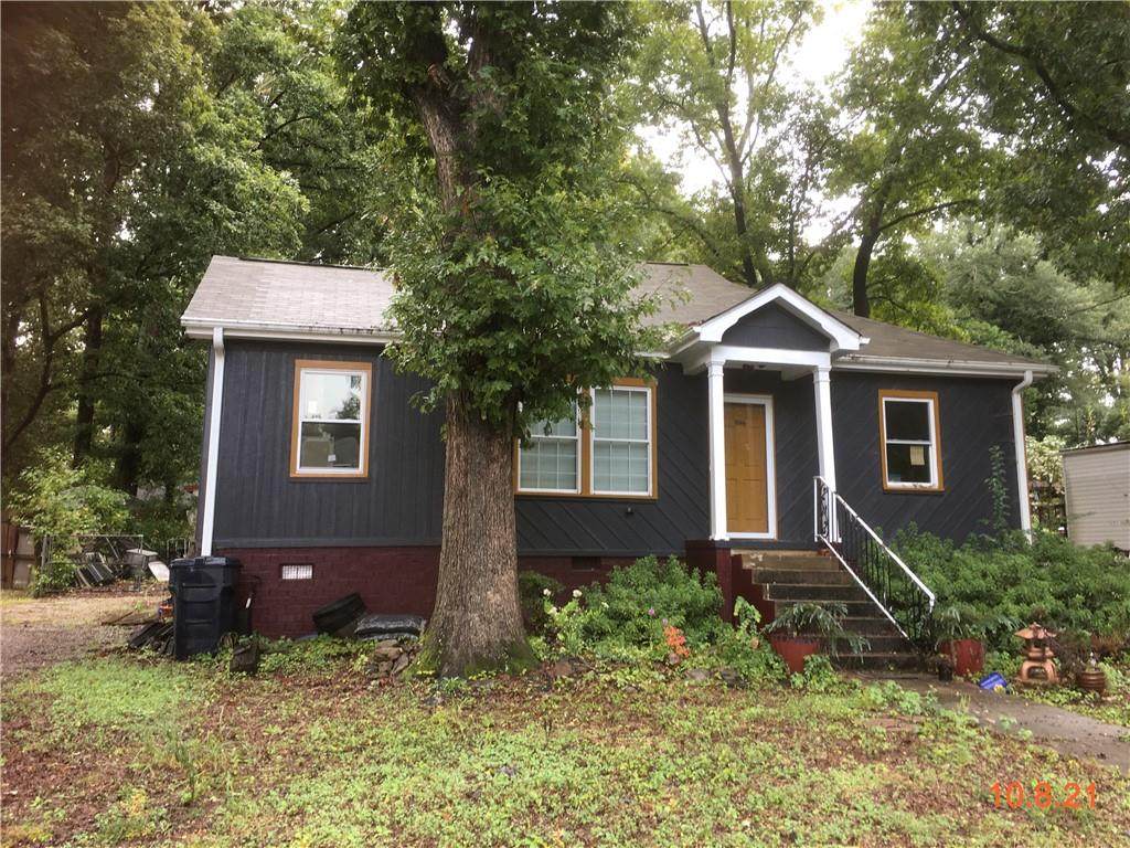 2206 Ridgewood Avenue - Photo 1