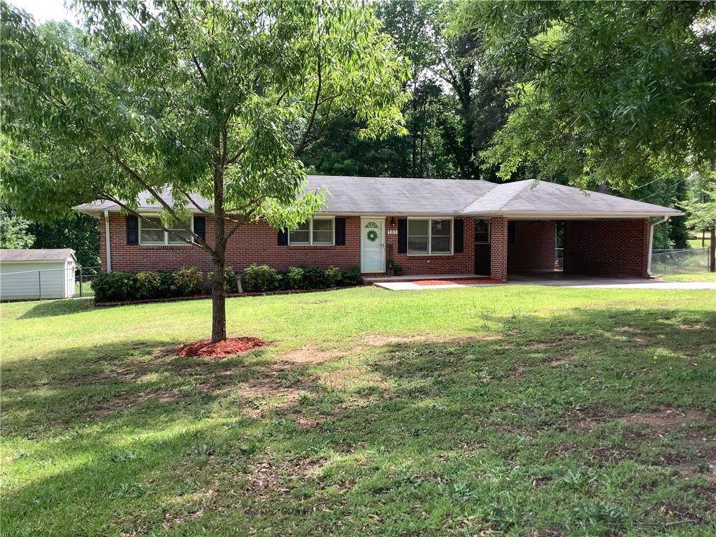 131 Camelot Drive - Photo 1