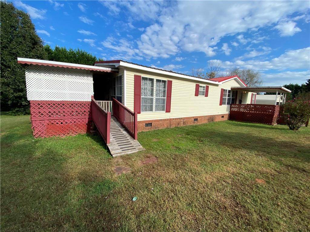 815 Pine Grove Road - Photo 1