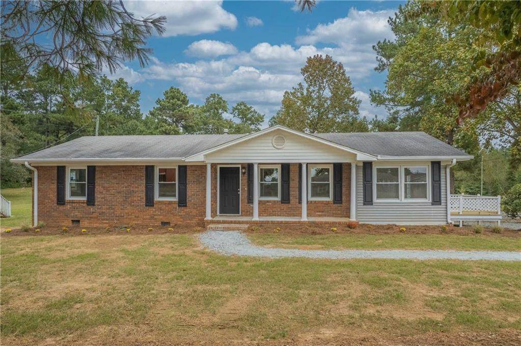 2284 Lavonia Highway - Photo 1