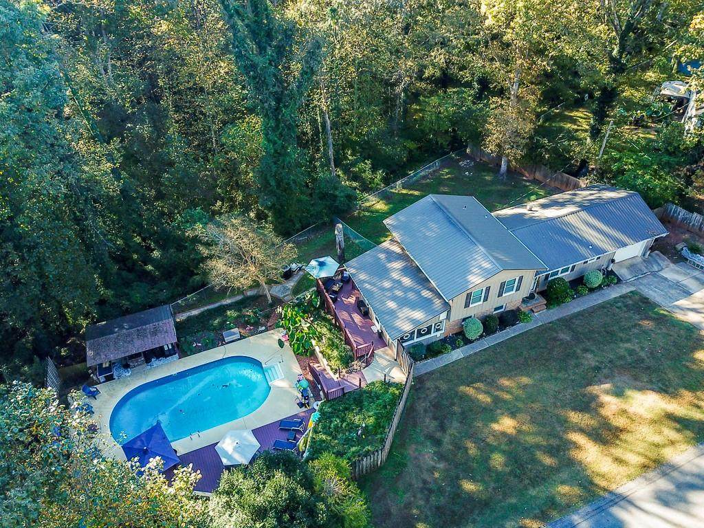 442 Eastcliff Drive - Photo 1