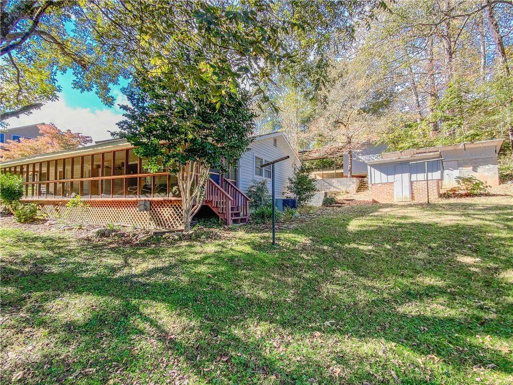 278 Lakeland Drive - Photo 1