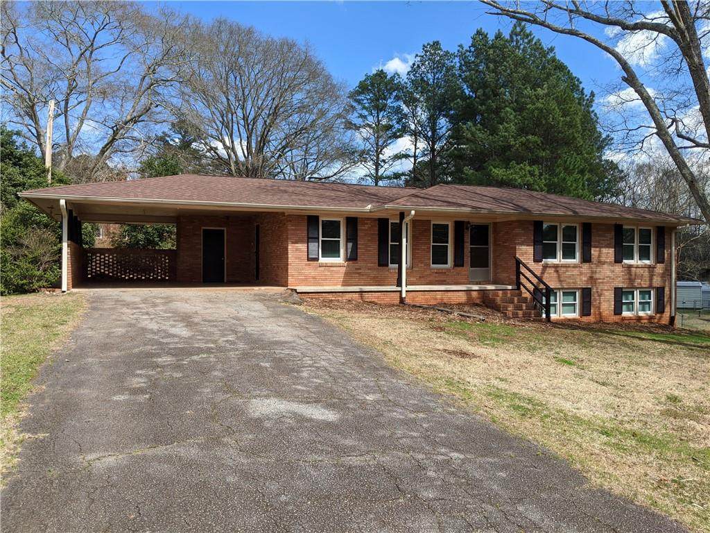 202 Mahaffey Drive - Photo 1
