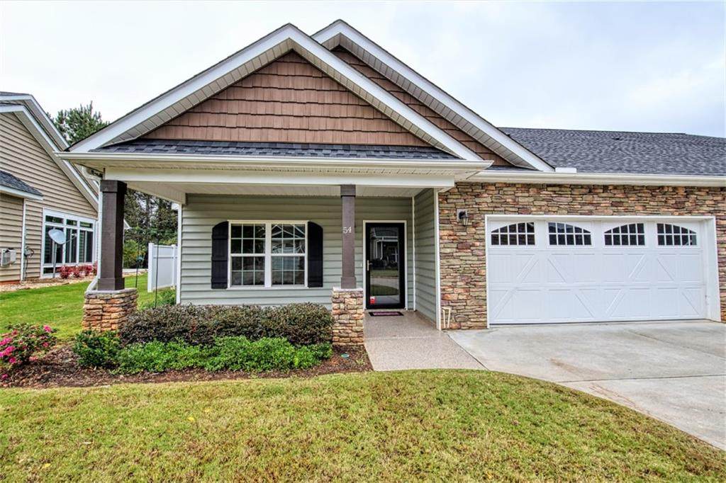 54 Hillsborough Drive - Photo 1