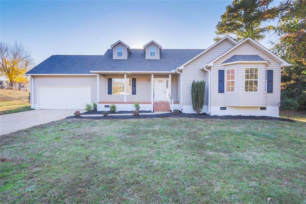 803 Chantilly Lane - Photo 1