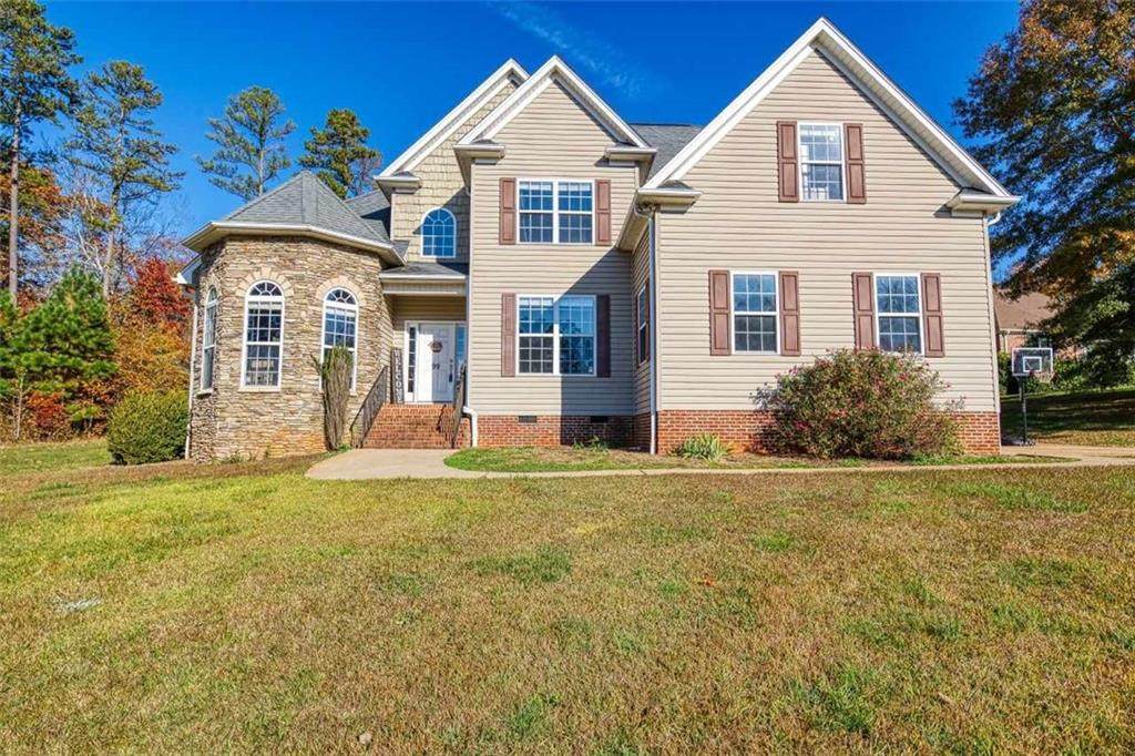 99 Fairway Drive - Photo 1