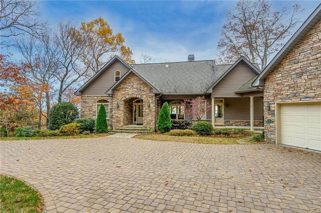 10 Flint Hill Lane - Photo 1