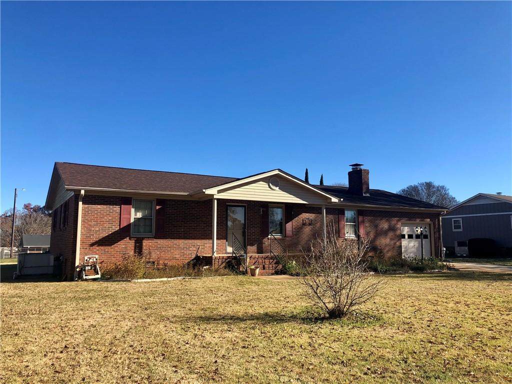 308 Kingston Way - Photo 1