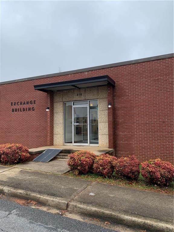 210 Mcduffie Street - Photo 1