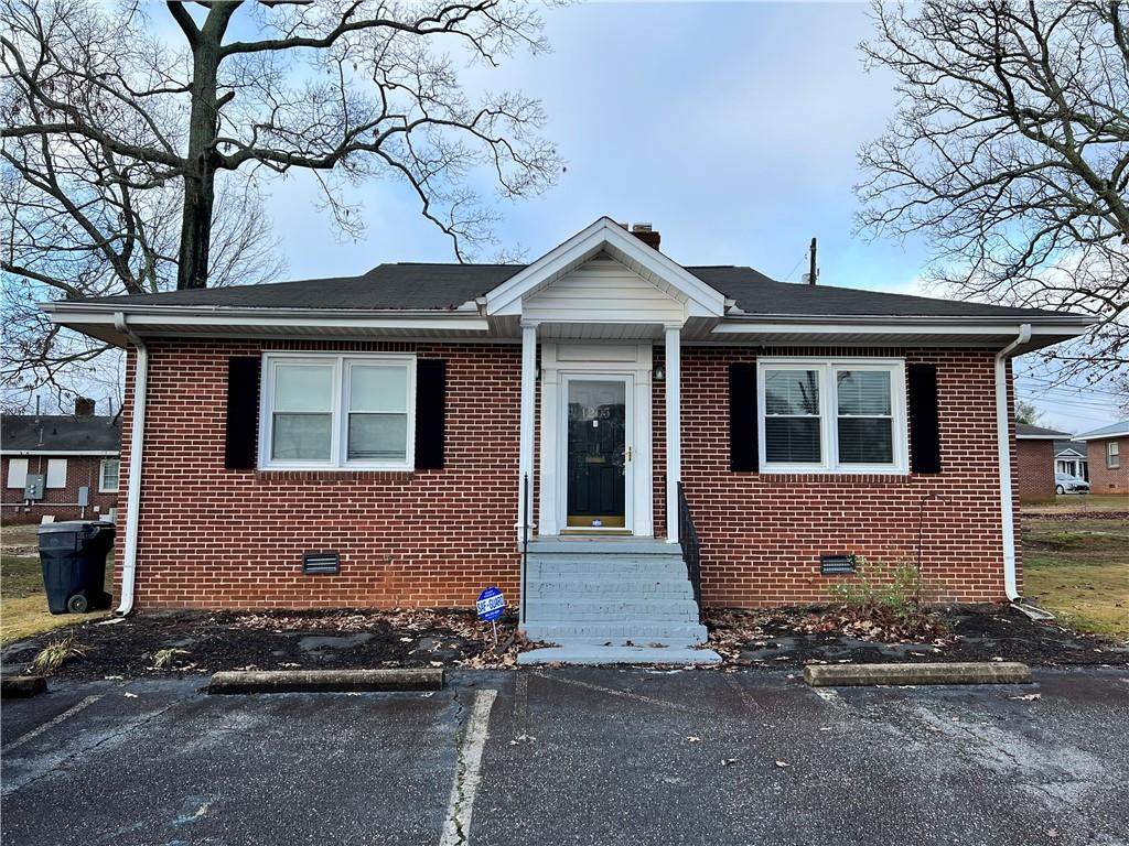 1203 Fant Street - Photo 1