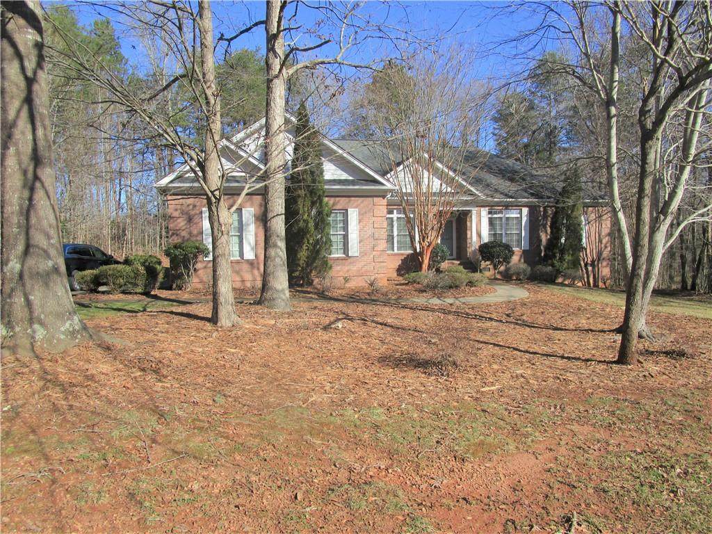 131 Moorhaven Drive - Photo 1