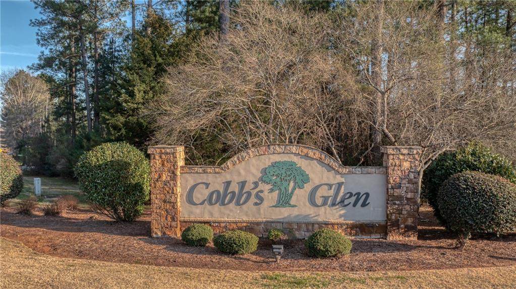 513 Quail Hollow Road - Photo 1