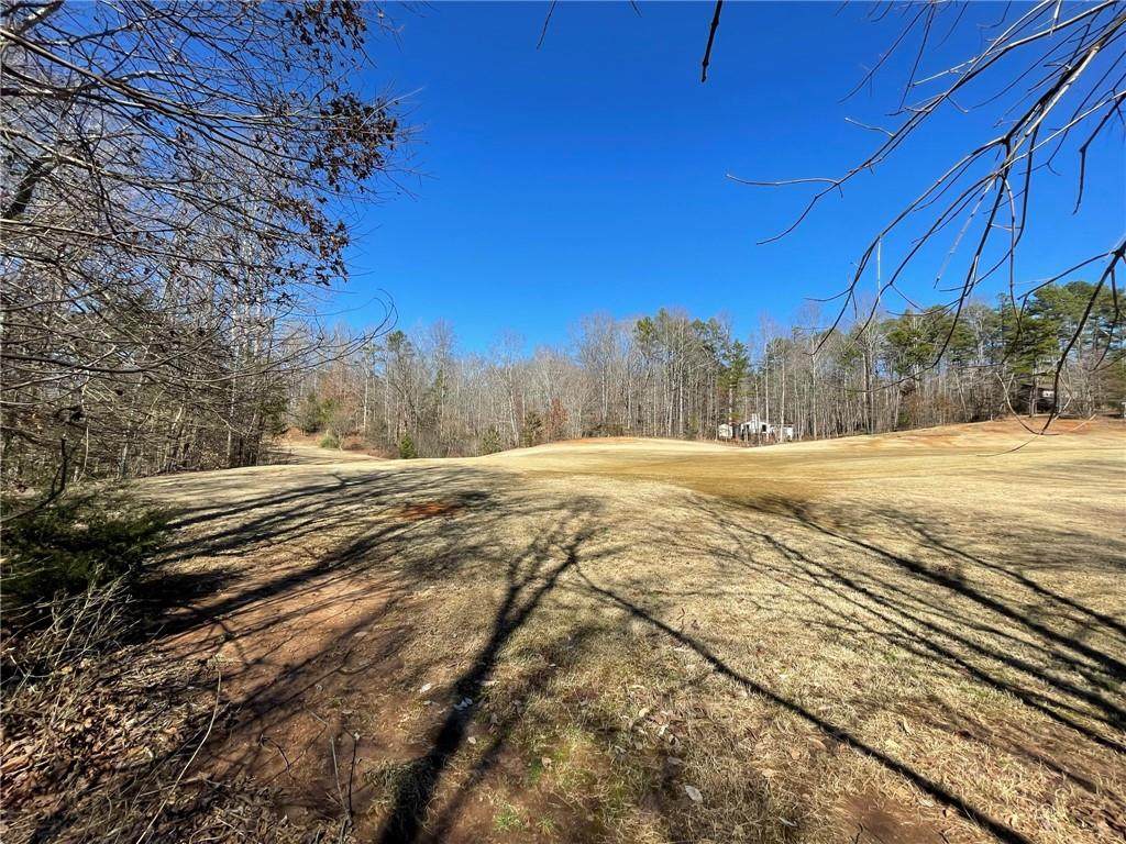 326 Chickasaw Drive - Photo 1