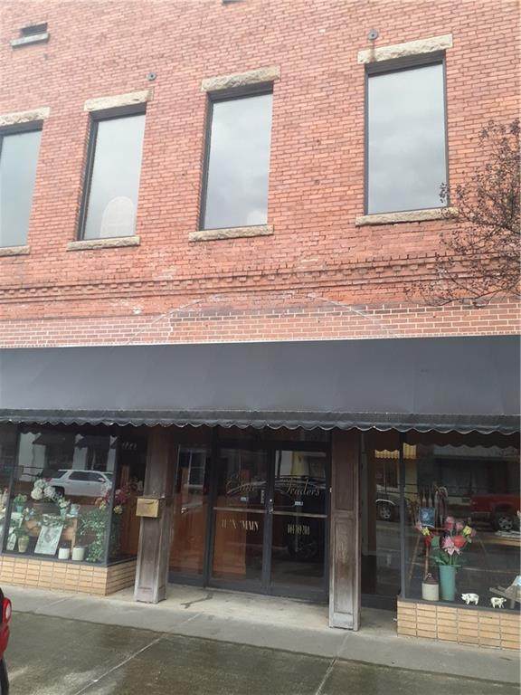 11 Main Street - Photo 1