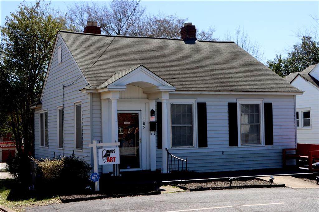 105 Anderson Avenue - Photo 1