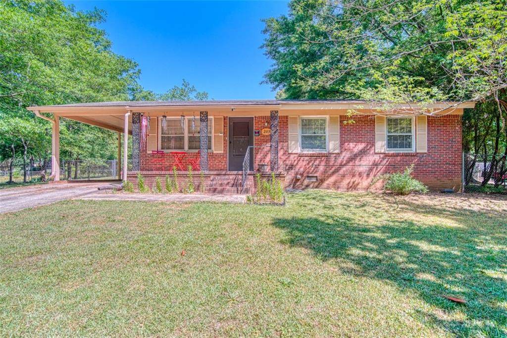 203 Brookhaven Court - Photo 1