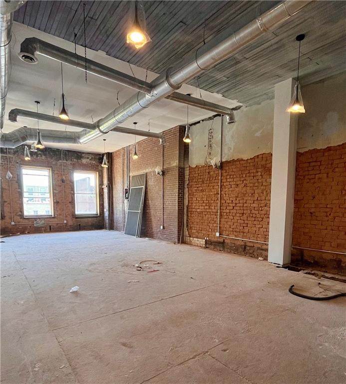 112 Benson Street - Photo 1