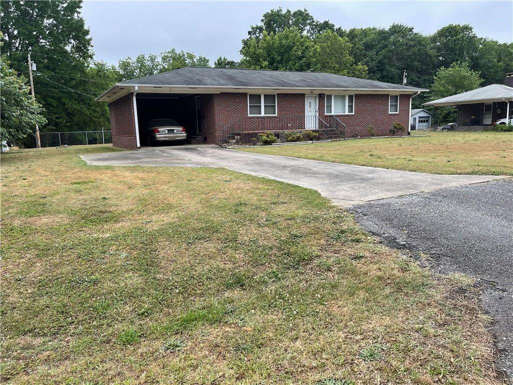 216 Edgewood Drive - Photo 1