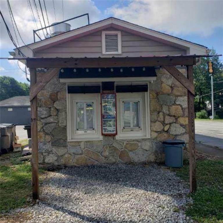 908 Slater Road - Photo 1