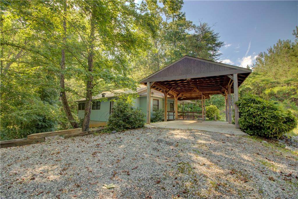 631 Lem Burton Road - Photo 1