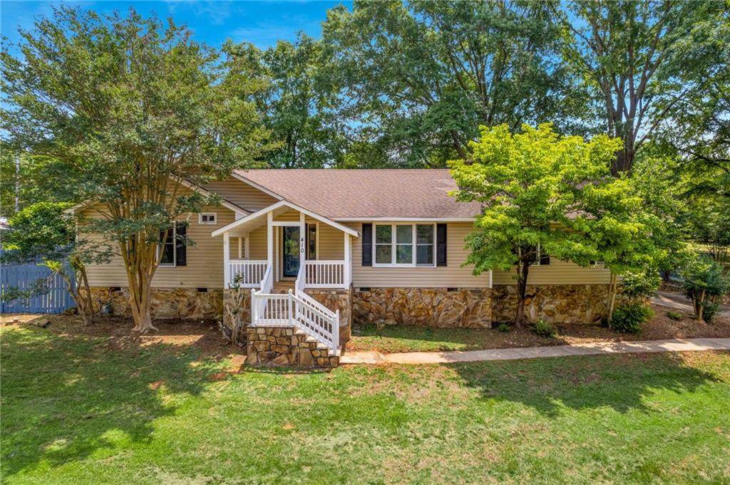 410 Dunhill Road - Photo 1