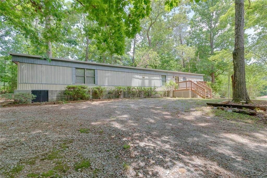 143 Parkins Lane - Photo 1