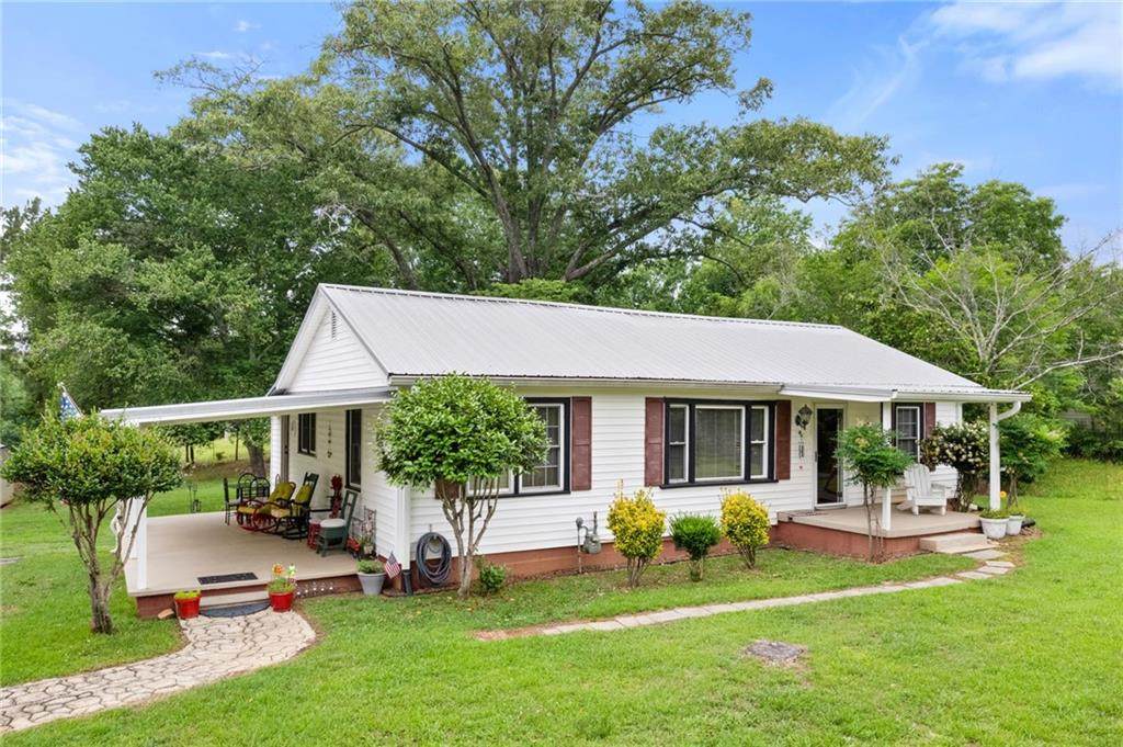 131 Carson Road - Photo 1