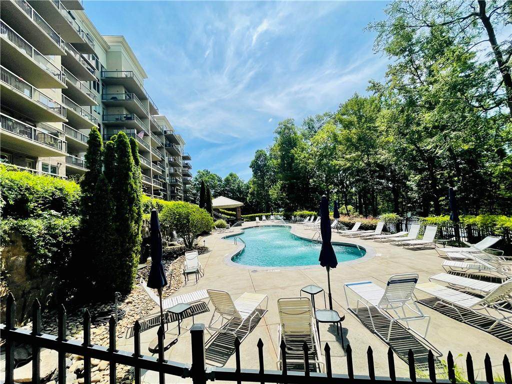 104 Watermarke Lane - Photo 1