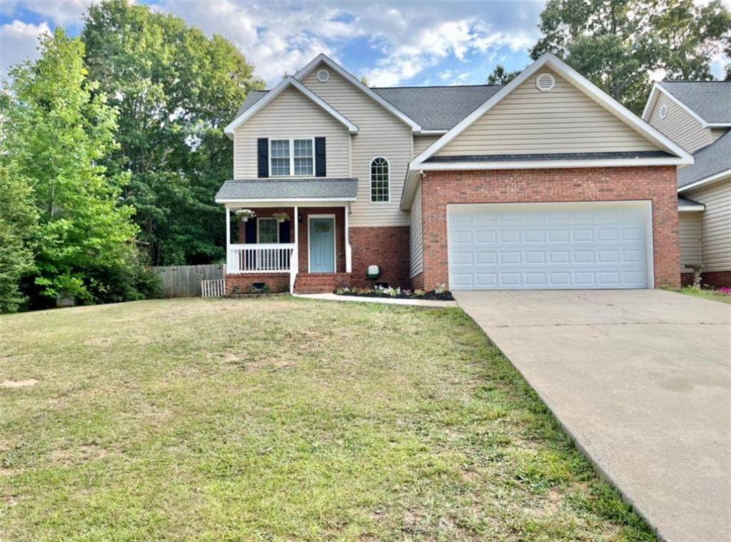 137 Ashton Lane - Photo 1