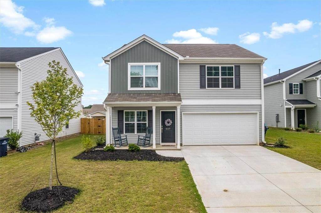 227 Celebration Avenue - Photo 1