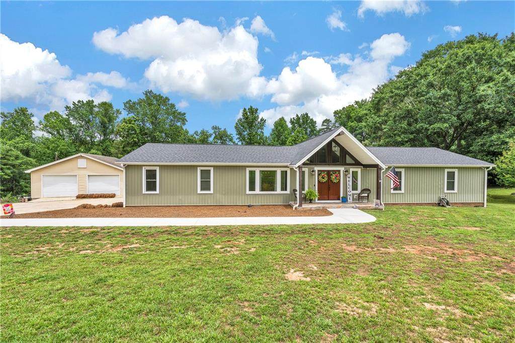 205 Arrowhead Trail - Photo 1